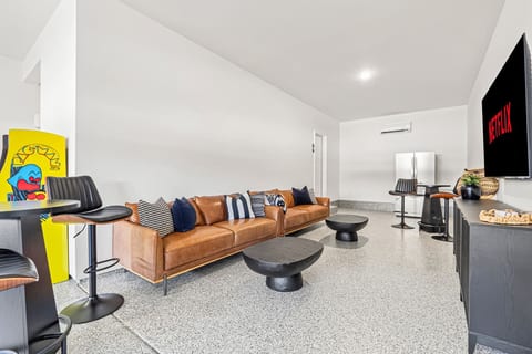 Generous 4BR Home w Hot Tub & Game room