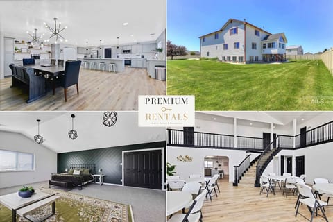 Massive Gathering Home with Ballroom - Sleeps 32+