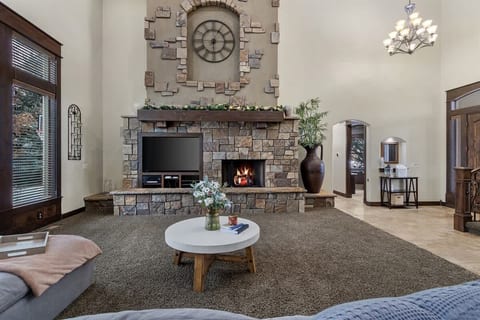 Entertainment Castle With Theatre Room!