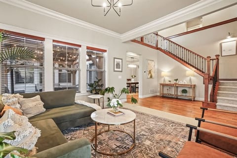 Large Modern 5 Bedroom Custom Home