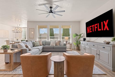 Spacious Nampa Retreat Near Pond • Sleeps 16