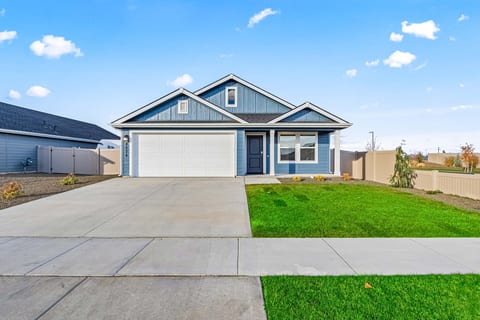 NEW 4BR by Ford Center • Pool Access + Fenced Yard