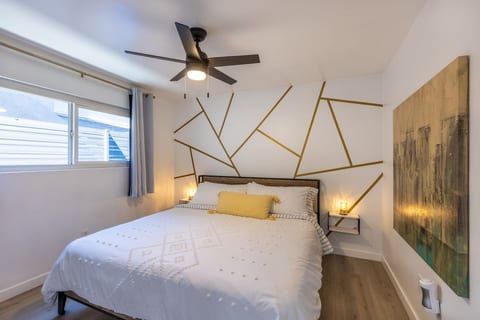 King size bed