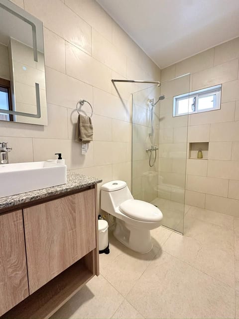 Cabarete Apt: Pool, Steps to Beach C5