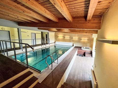 Pool Indoor