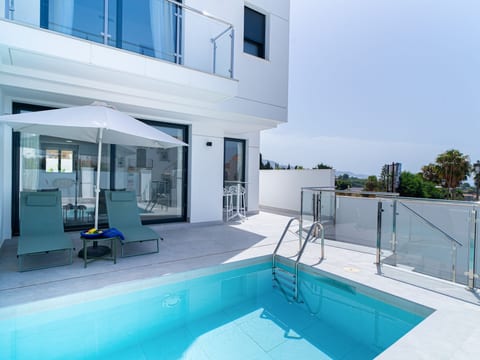 Pool Indoor
