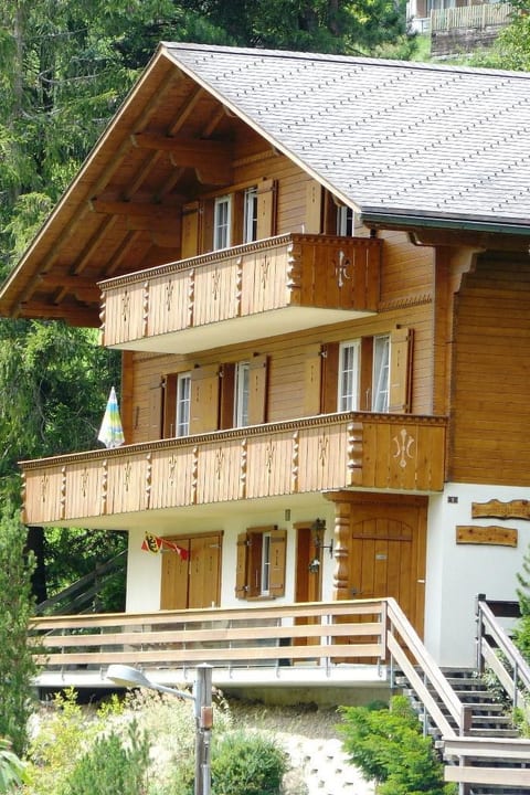 Juwel 2 Appartement/Fewo, Bad, WC, 2 Schlafräume 3.5-Zimmerwohnung