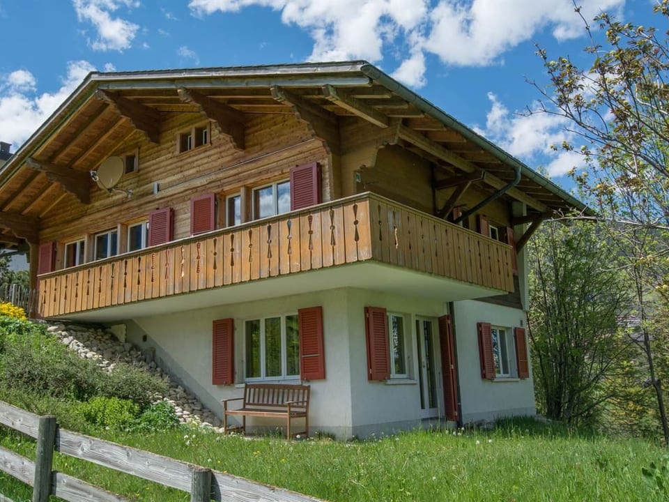 Chalet Falki Appartement/Fewo, Bad, WC, 3 Schlafräume 3.5-Zimmerwohnung + Studio - Adelboden