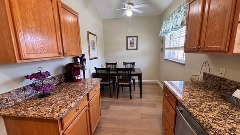 3 Bedroom Townhome 9306