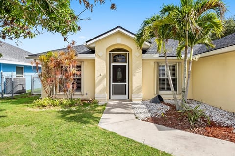 Carlton Coastal Cottage