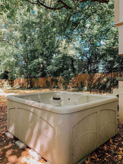 White Bohemian, Games, Hot Tub Events sleeps 34