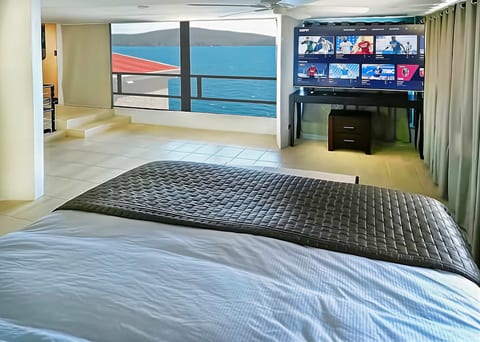Villa Vista Oceanfront 5BR - Infinity Pool - Views