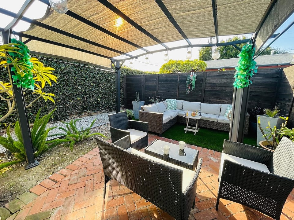Private, peaceful, backyard