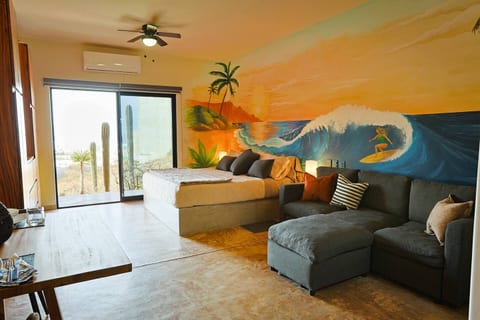 Walk-Out Surf Access | Beachfront, Los Cerritos - Apartment