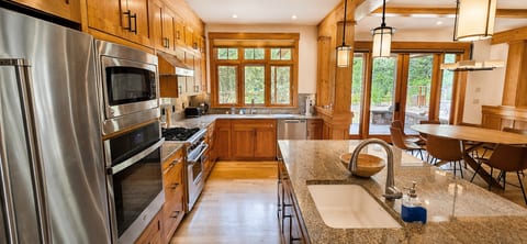 Mazama Mountain Haus