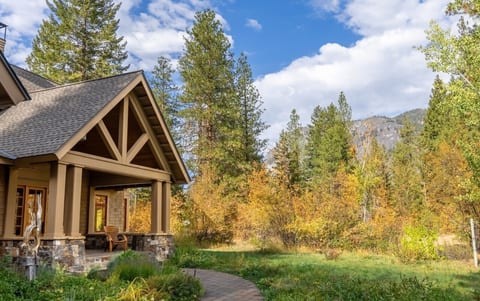Mazama Mountain Haus