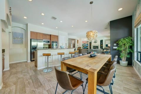 So Cali Estate | Best Summer Deal |Pool & Spa