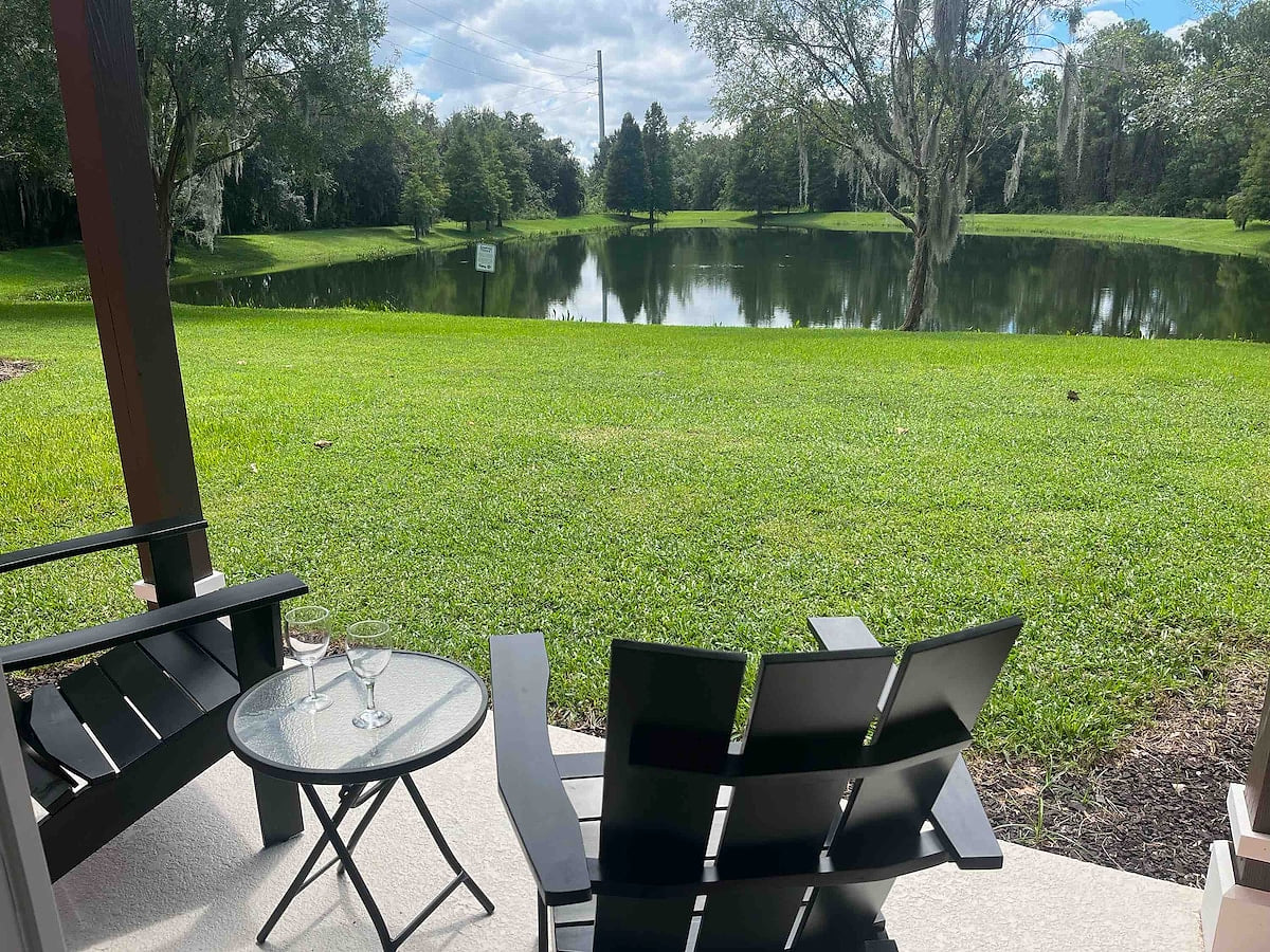 Disney family home, water view, close to parks