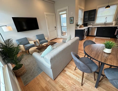 Living & Dining Area