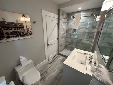 Unit 2 Bathroom