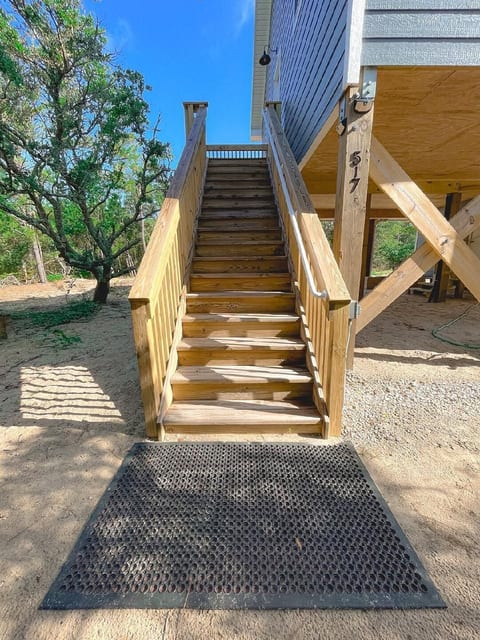 Stairs leading to entrance
