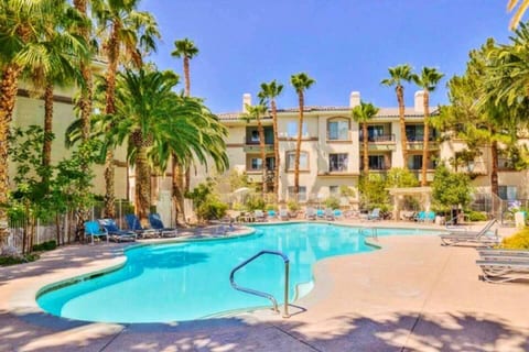 Community pool