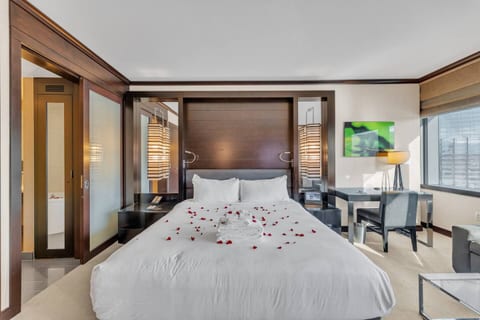 King size bed