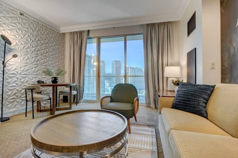 Blu Cashmere  • MGM 23rd FLR balcony Strip View
