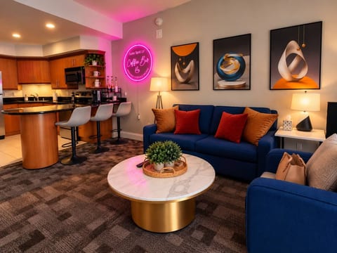 Luxury 1BD/1BTH Suite at Platinum Hotel *STRIP VIEW