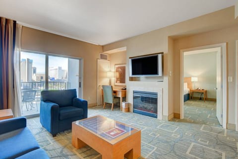 Luxury 1BD/1BTH Suite at Platinum Hotel *STRIP VIEW