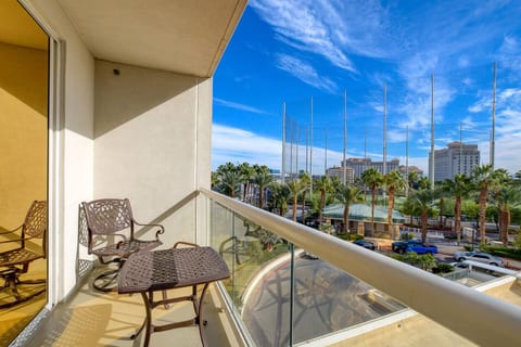 The Blue Hour Suite @ MGM Signature Tower 3