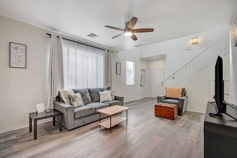 Oak Nook • 4 Beds • Extended Stay • PETS welcome