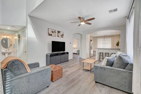 Oak Nook • 4 Beds • Extended Stay • PETS welcome
