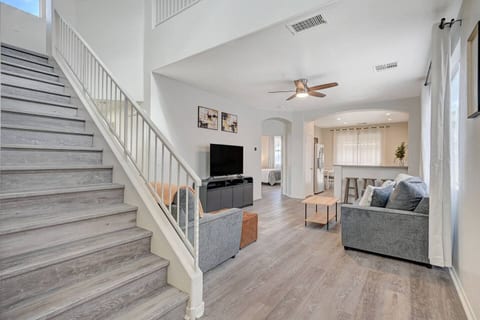 Oak Nook • 4 Beds • Extended Stay • PETS welcome