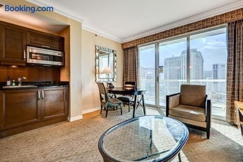 The Aura Suite at Signature Tower 3