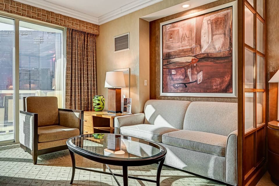 The Aura Suite at Signature Tower 3 - Las Vegas