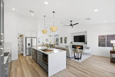 Golden Hour | 1 story 4 BR * 3-car garage GATED