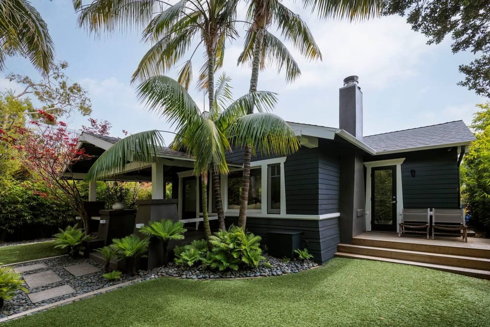The Venice Oasis | 3BR • 3BA • Near the Beach - Los Angeles