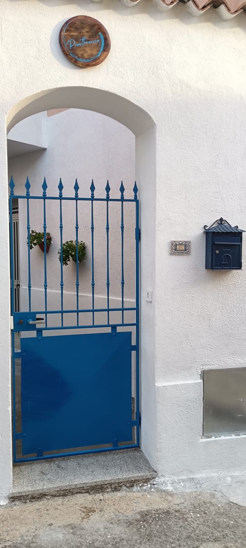 Pinthouse Casa Vacanze nel Supramonte di Orgosolo