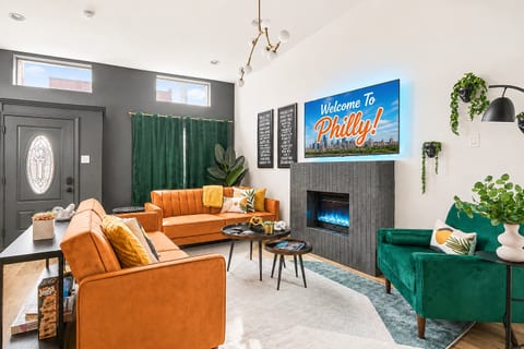 We'd LOVE for you to stay with us in Philly!