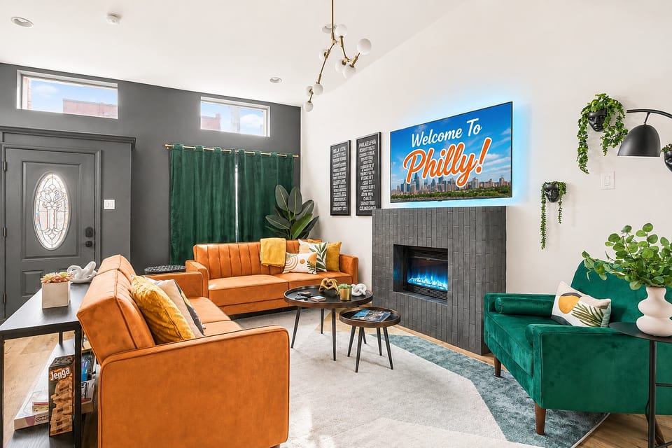 We'd LOVE for you to stay with us in Philly! 