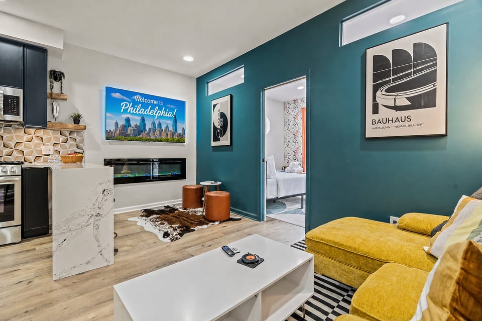 We'd LOVE for you to stay with us in Philly!