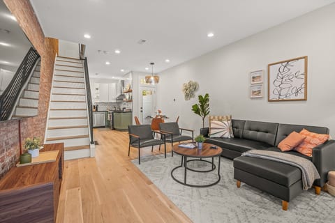 Open, airy, and beautifully designed—where modern comfort meets Fishtown charm.