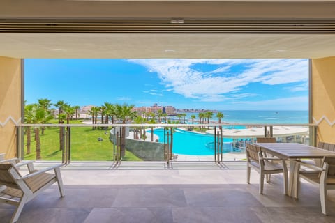 Stunning ocean view from the balcony