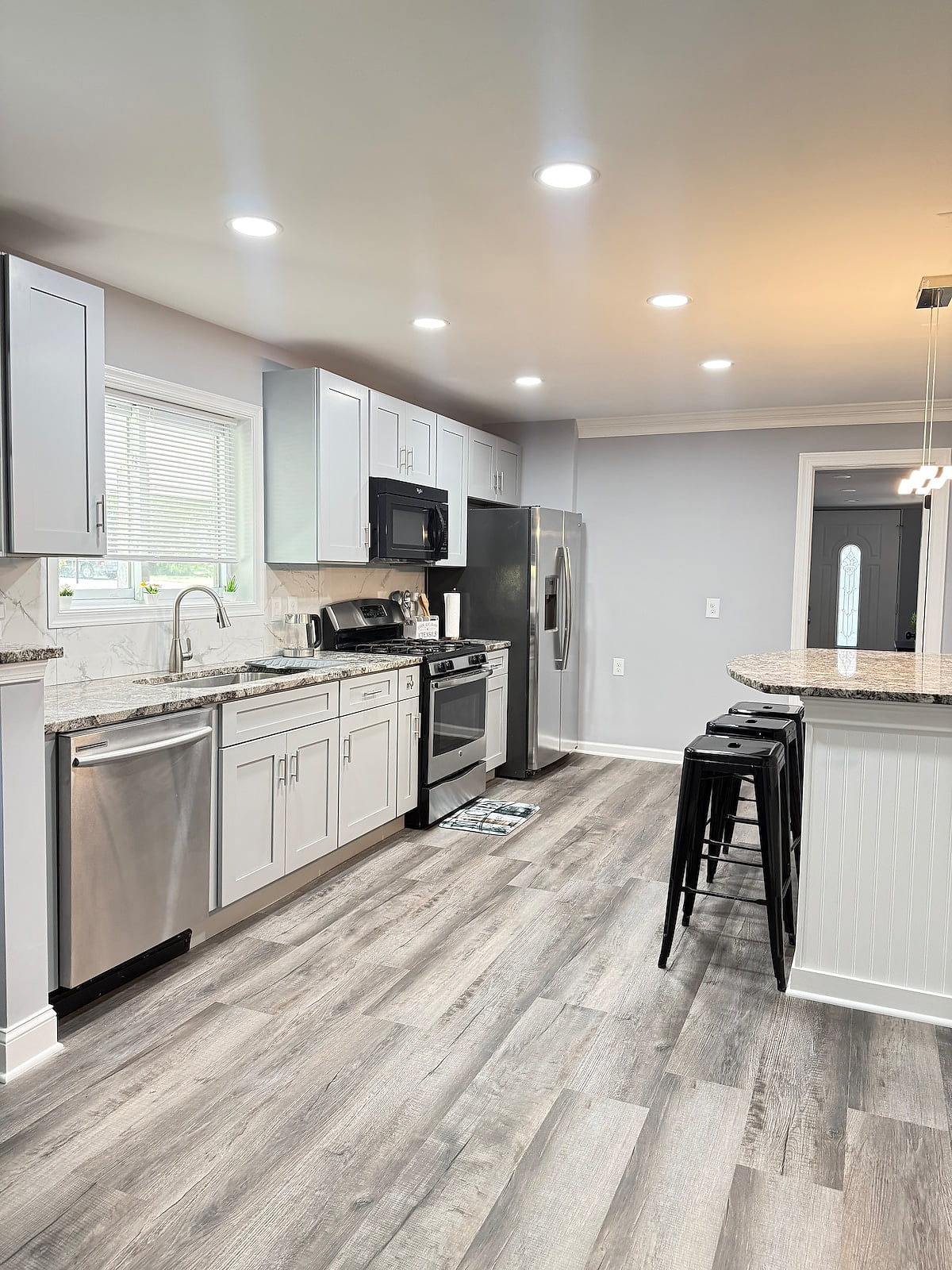 The Happy Home, Warm & Perfect for Families