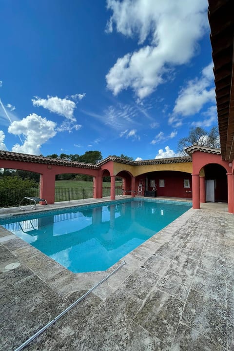 Pool Indoor