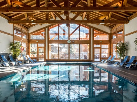 Pool Indoor