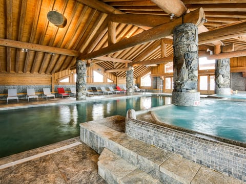 Pool Indoor