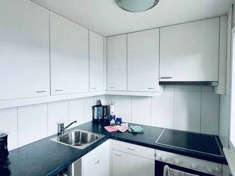 Chalet Windegg (CharmingStay). 2.5 Zimmerwohnung EG