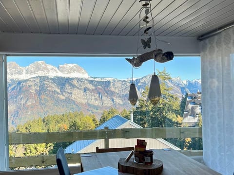 Chalet Windegg (CharmingStay). 2.5 Zimmerwohnung EG
